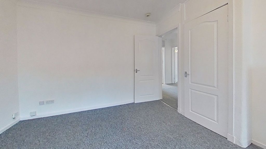 Additional image 4 of 2 bed flat to rentClark Street, Airdrie, North Lanarkshire ML6