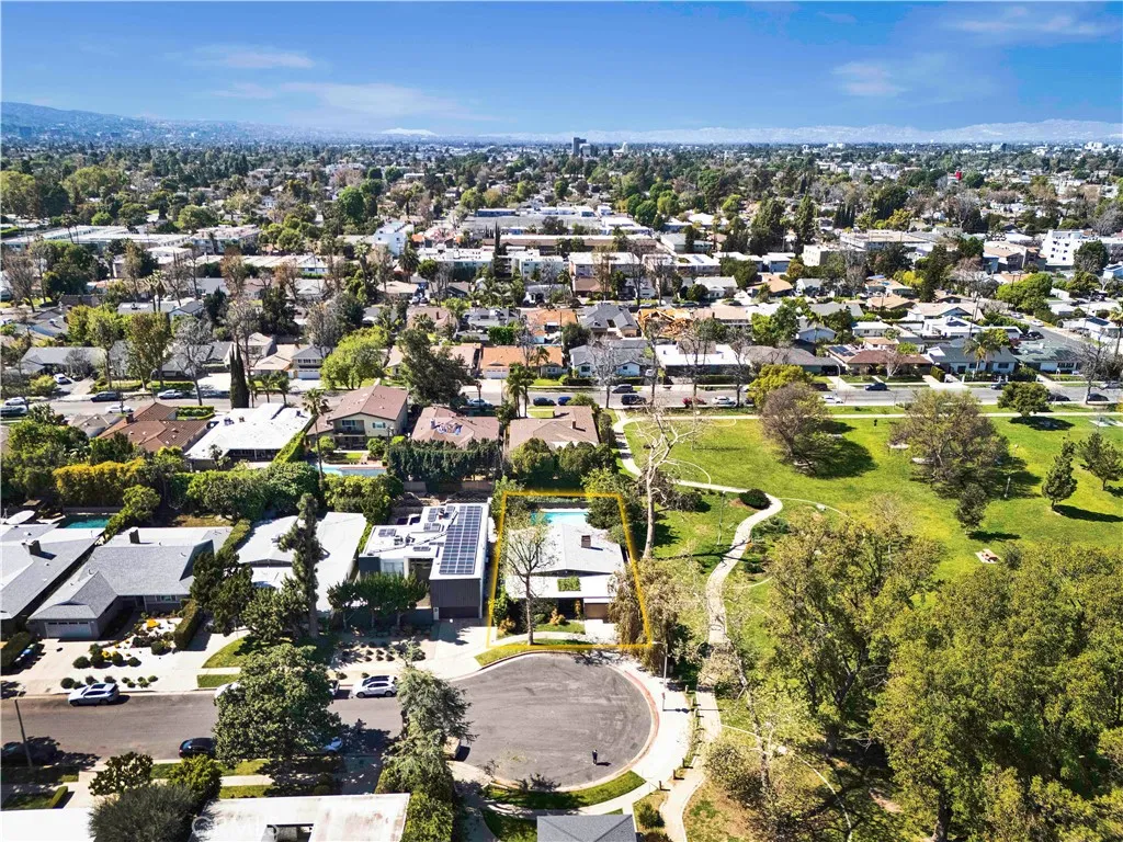 Additional image 112 of 6119 Mary Ellen Ave, Valley Glen, CA 91401