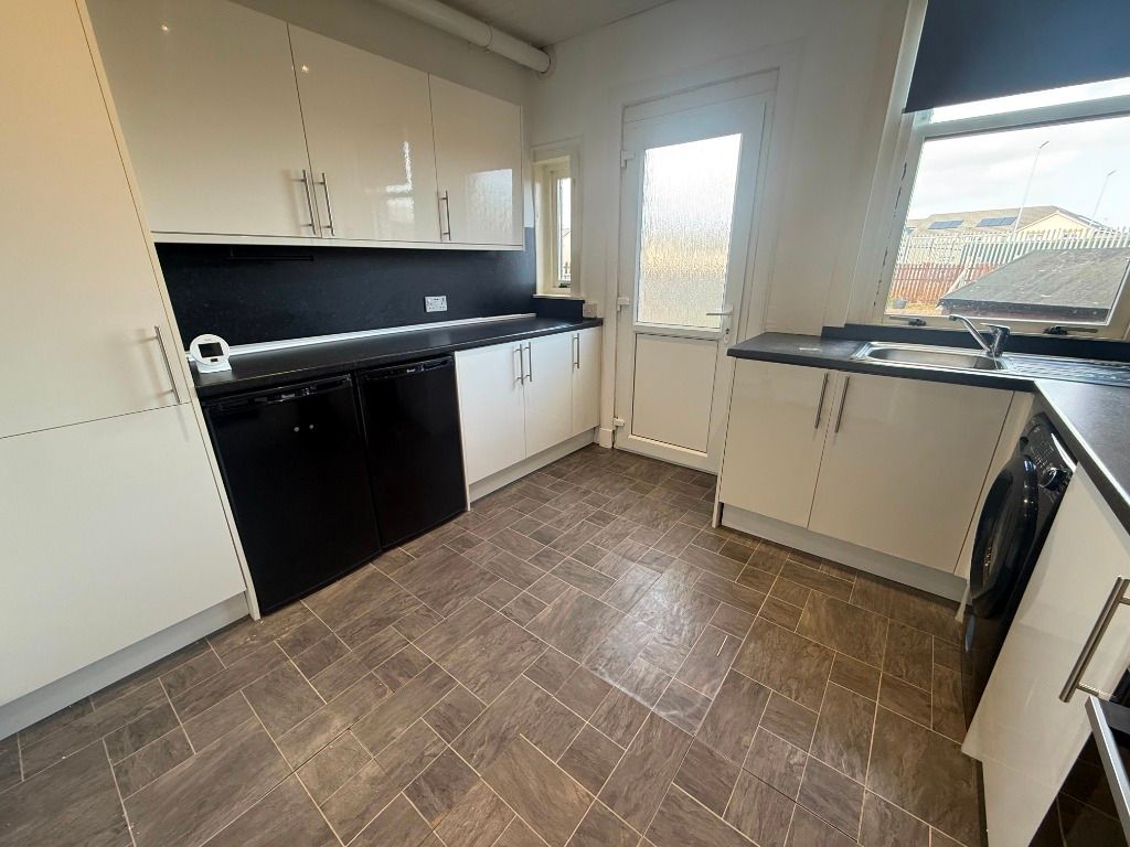 Additional image 3 of 3 bed flat to rentWhitecraig Road, Whitecraig, East Lothian EH21