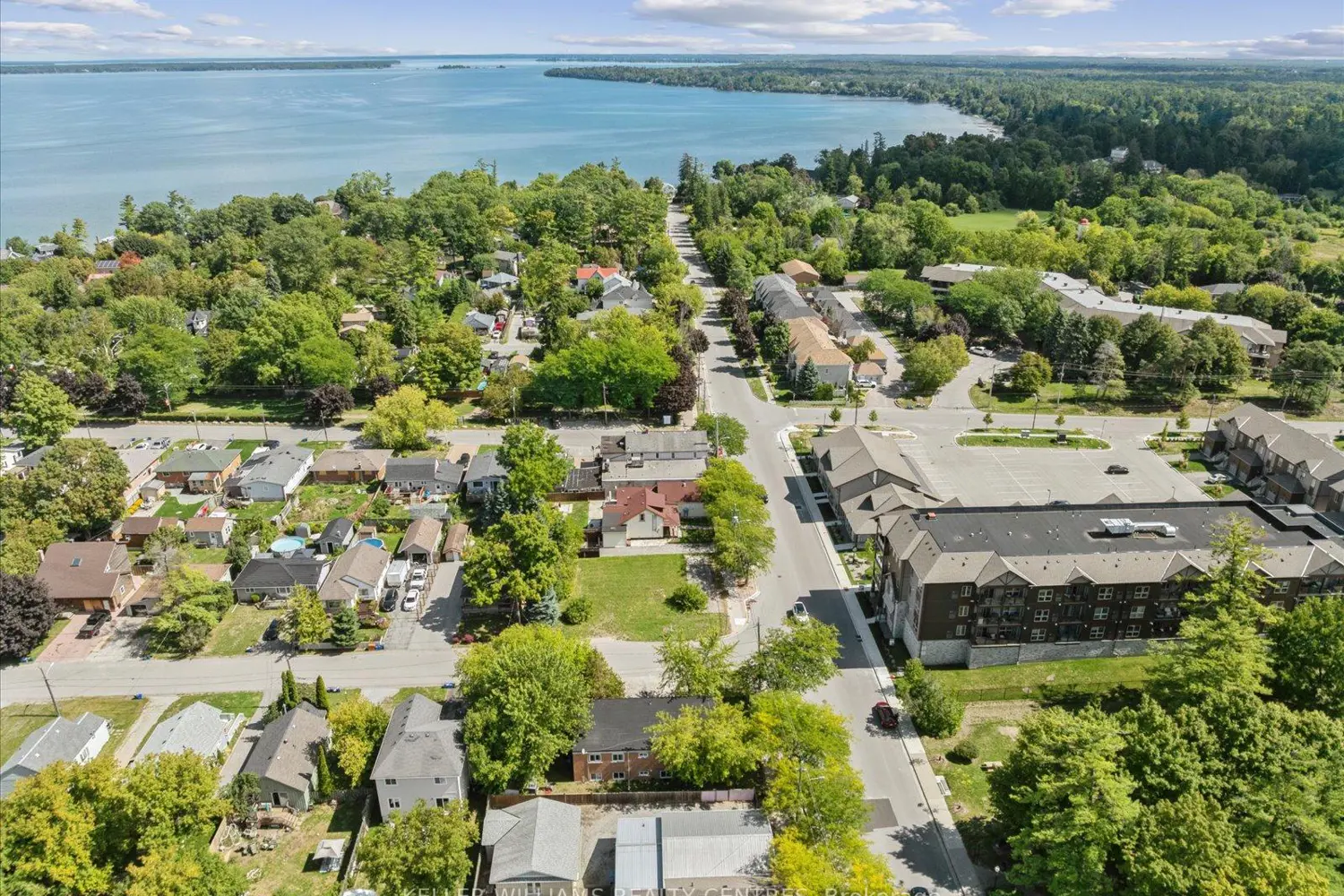 Additional image 16 of 948 Lake Drive