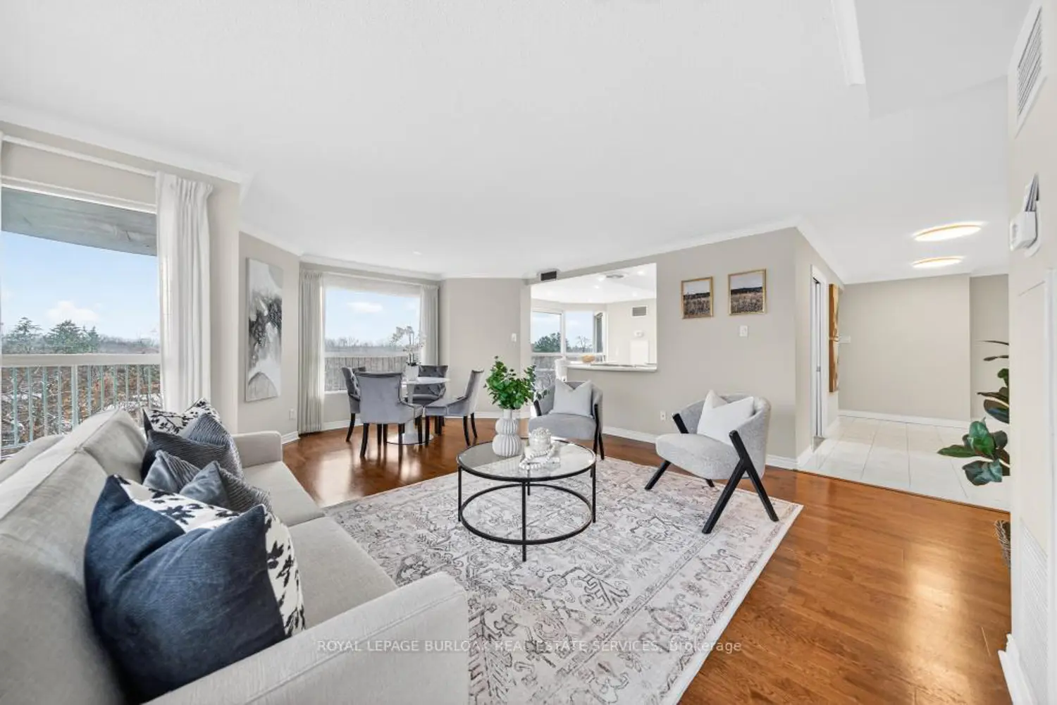 Additional image 8 of 2190 Lakeshore Road 801