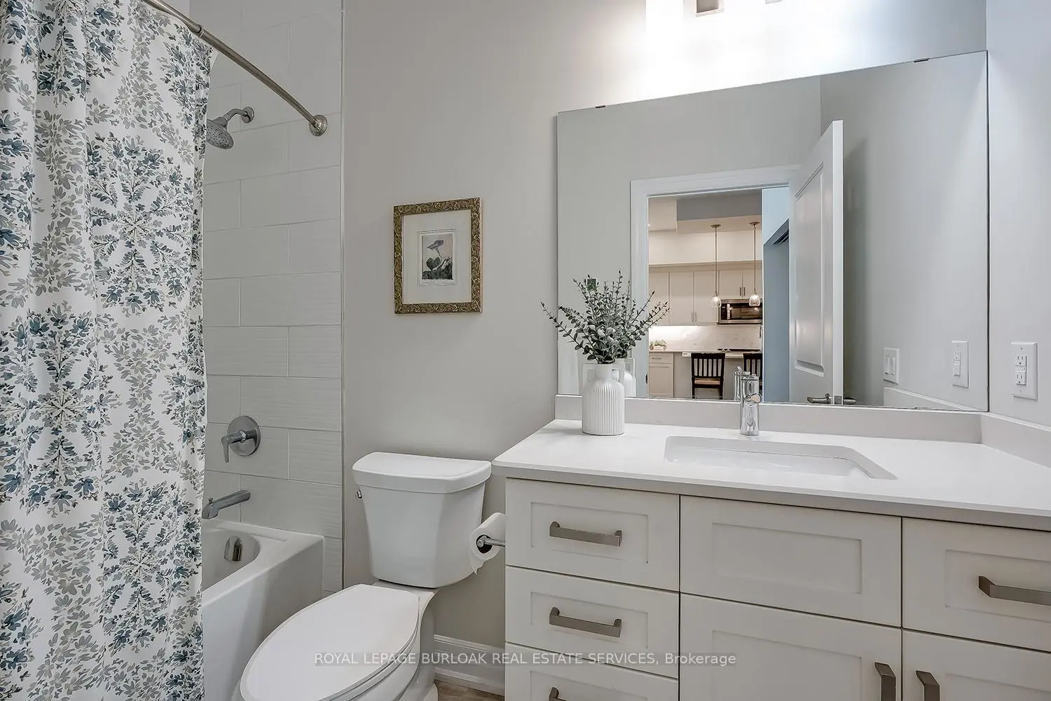 Additional image 11 of 1878 Gordon Street 202