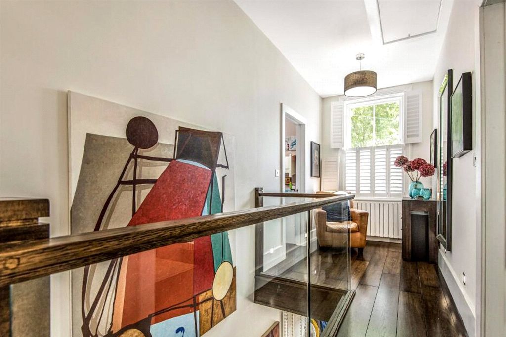 Additional image 8 of 4 bed detached house to rentNorman Avenue, Henley-On-Thames, Oxfordshire RG9