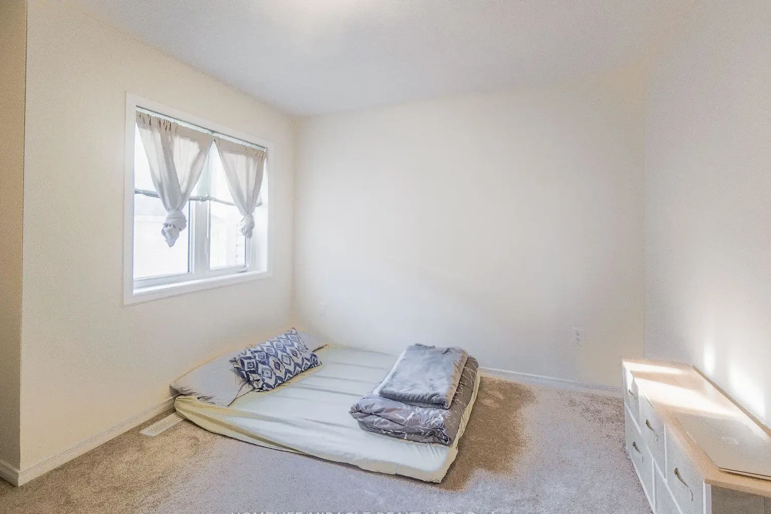 Additional image 14 of 48 Esther Crescent