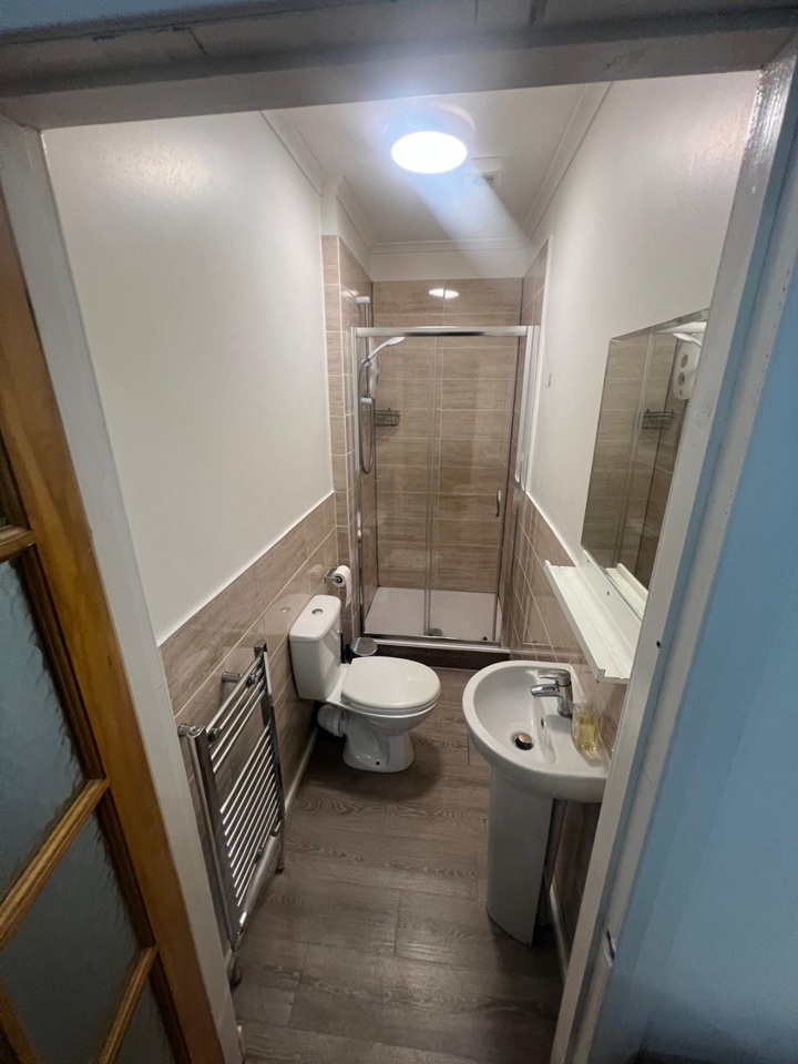 Additional image 4 of Room in a Shared House, North St, G3, N1 7GU