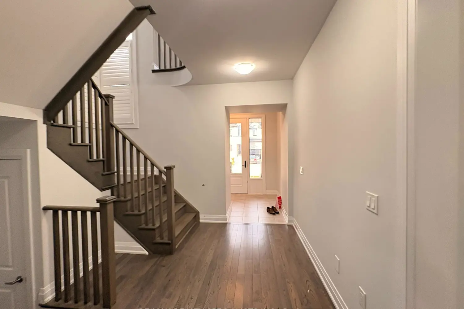 Additional image 20 of 995 Edinburgh Drive