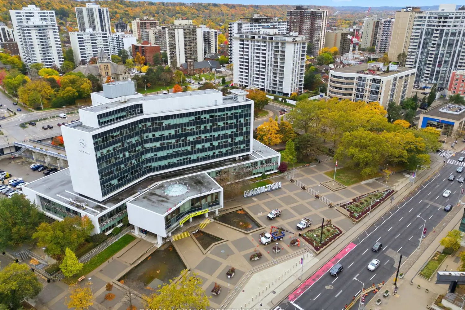 Additional image 18 of 66 Bay Street Ph10