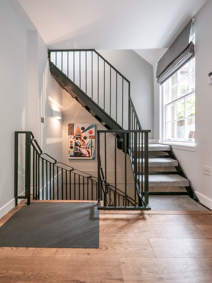 Additional image 9 of 2 Bed Flat, King's Stables Lane, EH1, N1 7GU