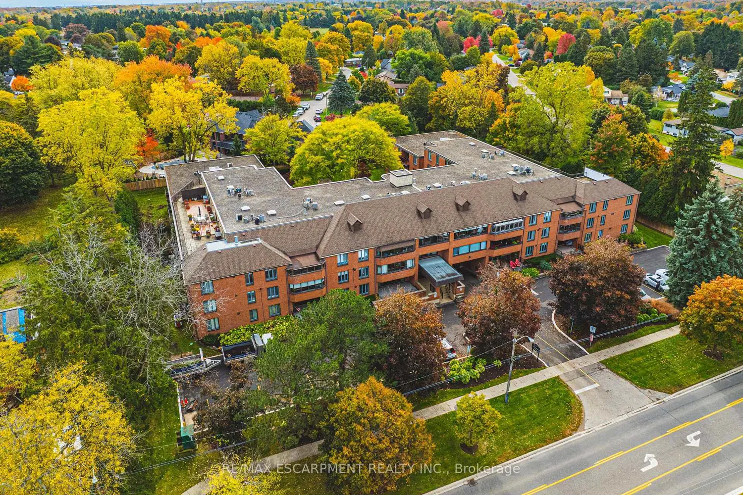 Additional image 16 of 150 Wilson Street 215