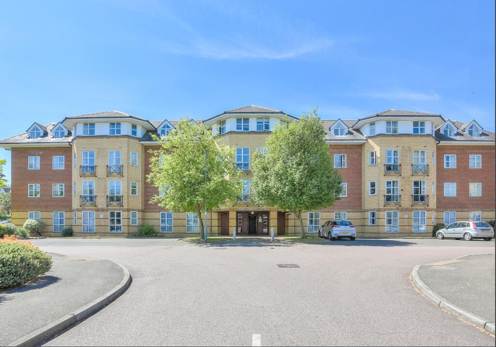 Cheltenham Court, Dexter Close, St Albans, Herts, AL1