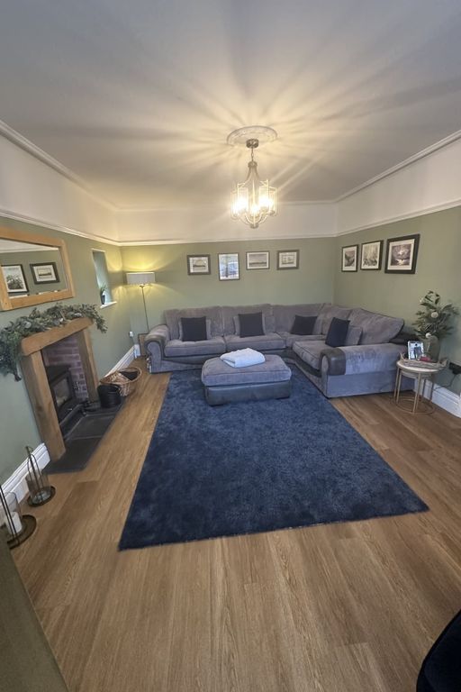 Additional image 9 of 5 bed detached house to rentSalford Road, Southport PR8