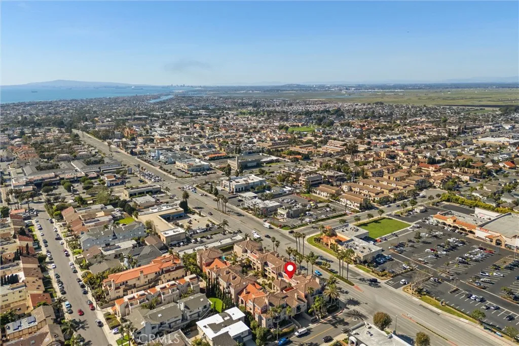 Additional image 92 of 5142 Warner Ave Unit 209, Huntington Beach, CA 92649