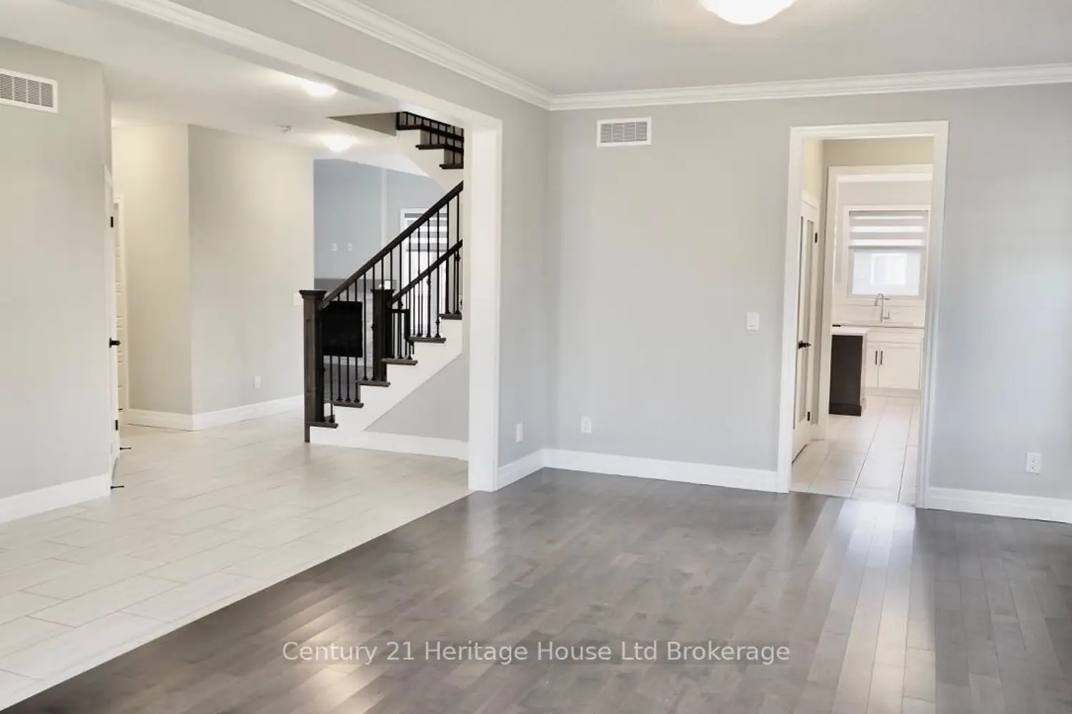 Additional image 3 of 8 Sycamore Drive