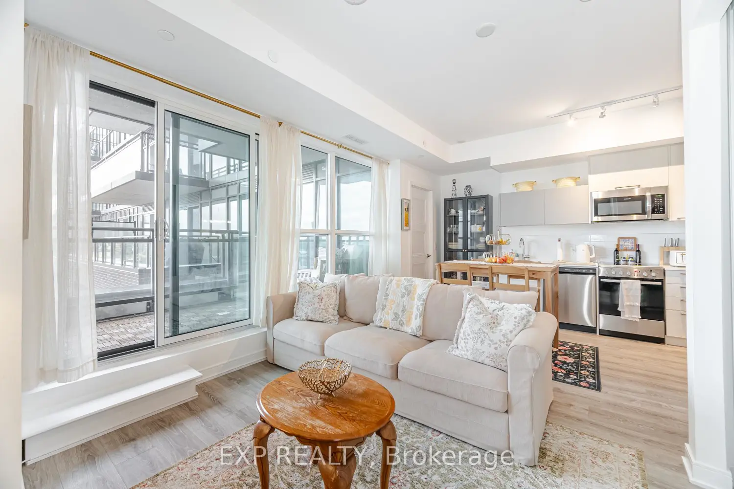 Additional image 7 of 25 Neighbourhood Lane 812