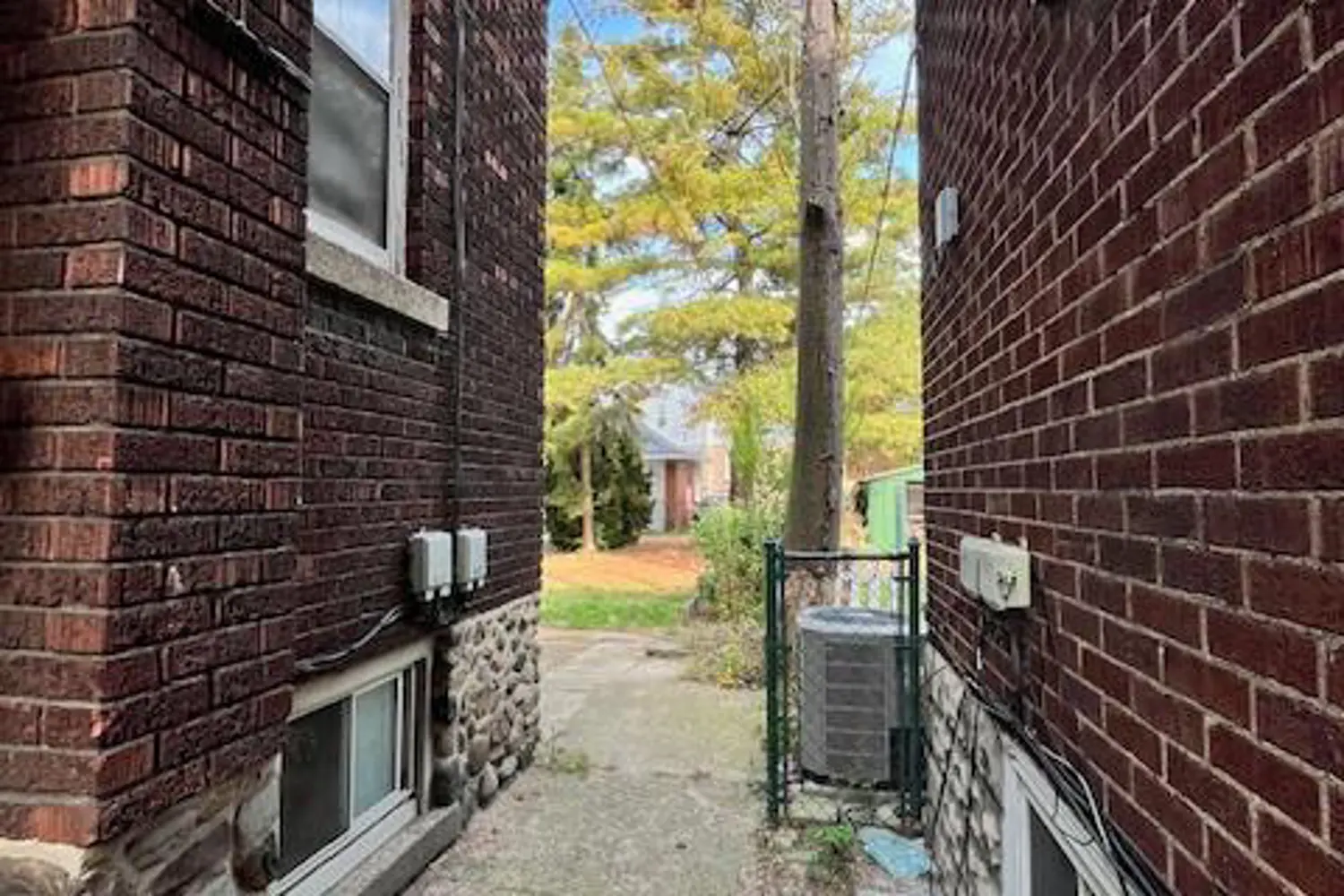 Additional image 5 of 732 Mill Street