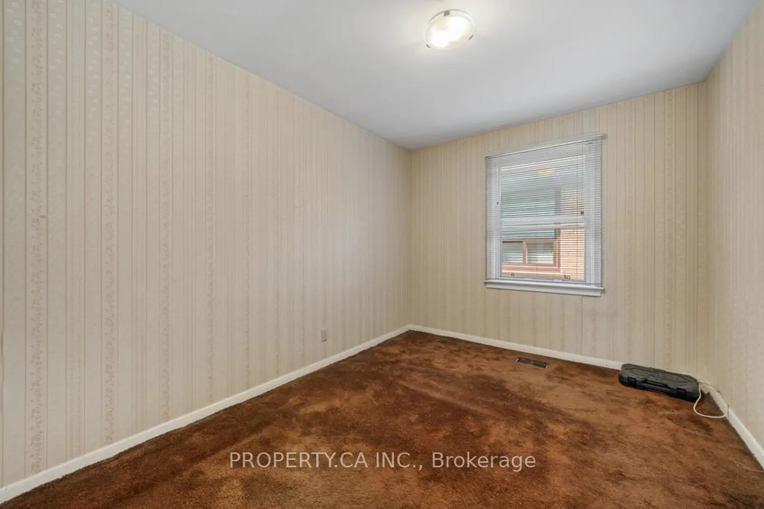 Additional image 9 of 35 Farrell Avenue