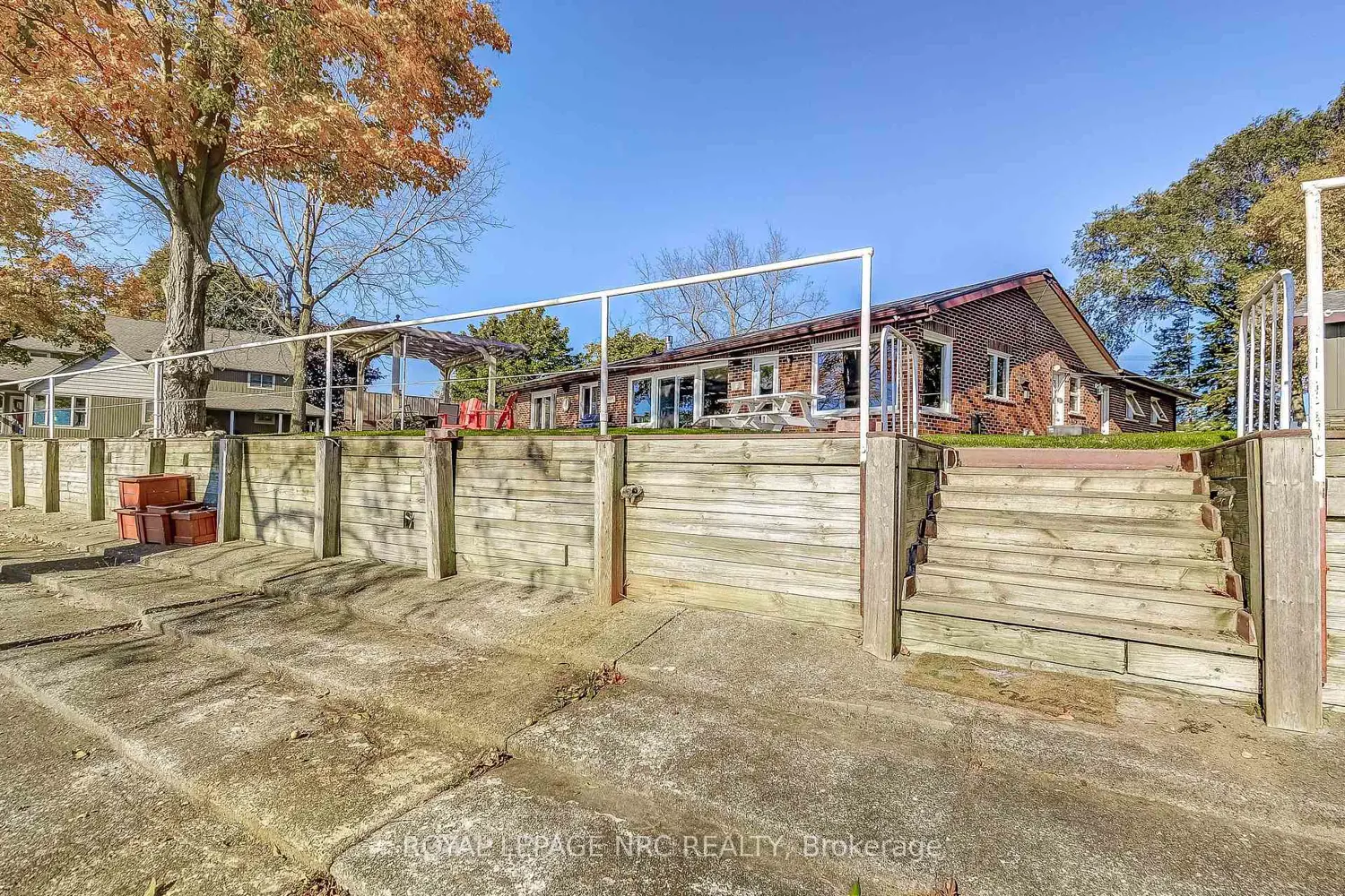 Additional image 11 of 10781 Lakeshore Road