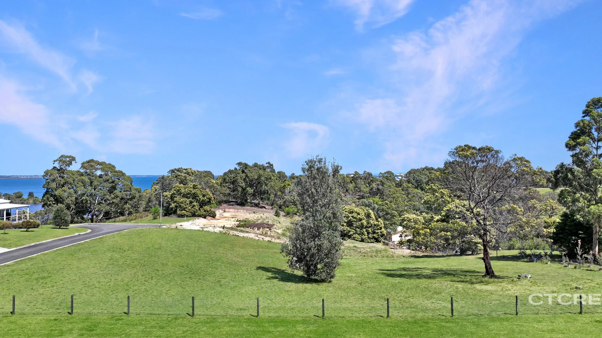 Additional image 21 of 2 Matthew Avenue, Metung VIC 3904