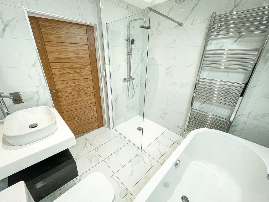 Additional image 29 of 4 bed detached house to rentWath Lane, South Hykeham, Lincoln LN6