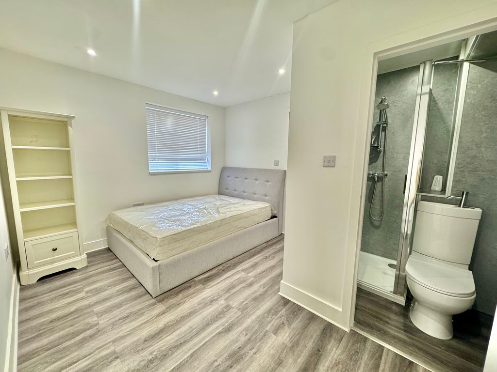 Additional image 4 of 5 bed terraced house to rentHarmer Road, Norwich NR3