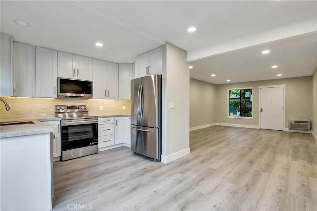 Additional image 9 of 93 Streamwood, Irvine, CA 92620