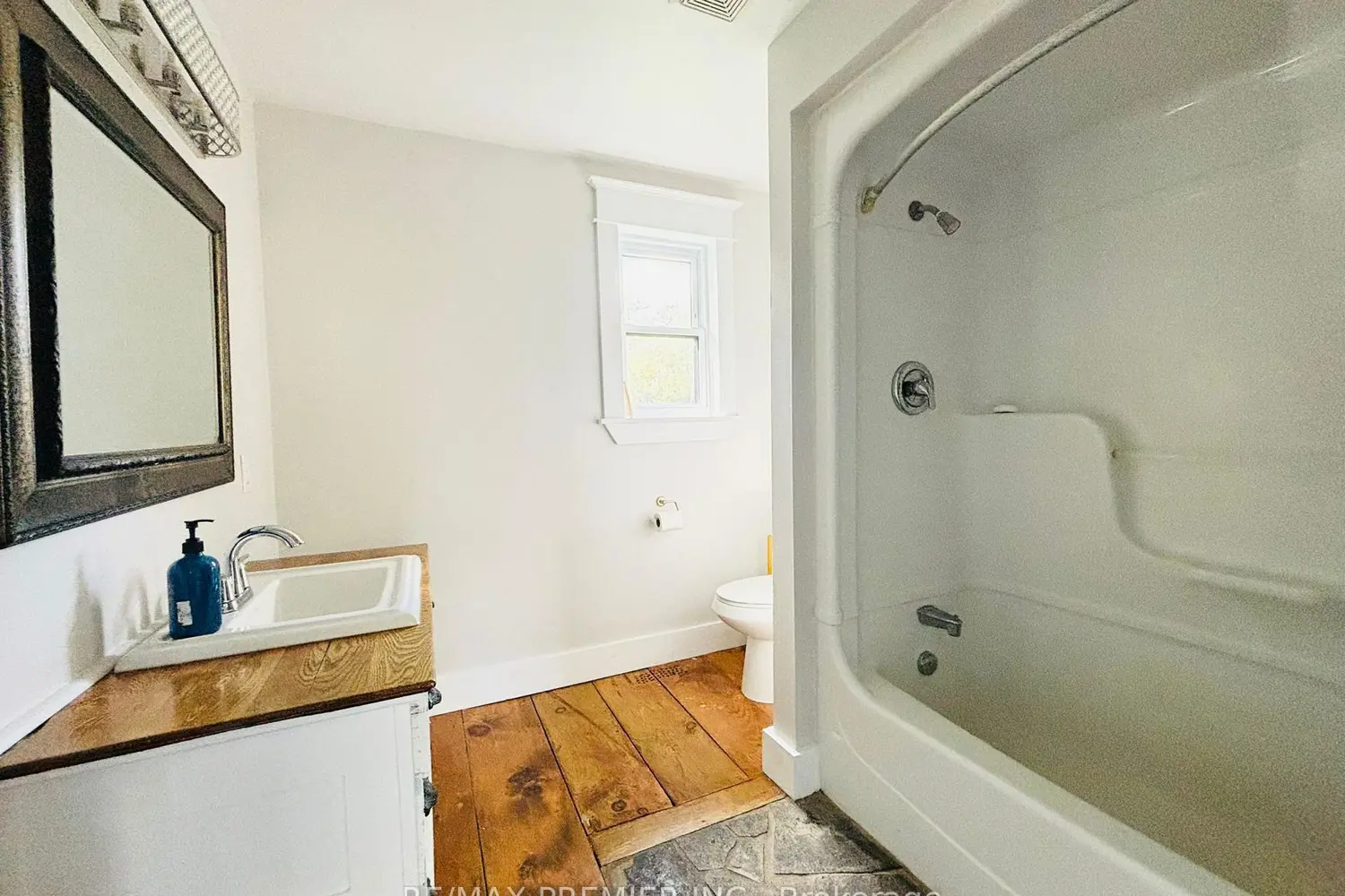 Additional image 13 of 2506 Concession 10 Nottawasaga Road