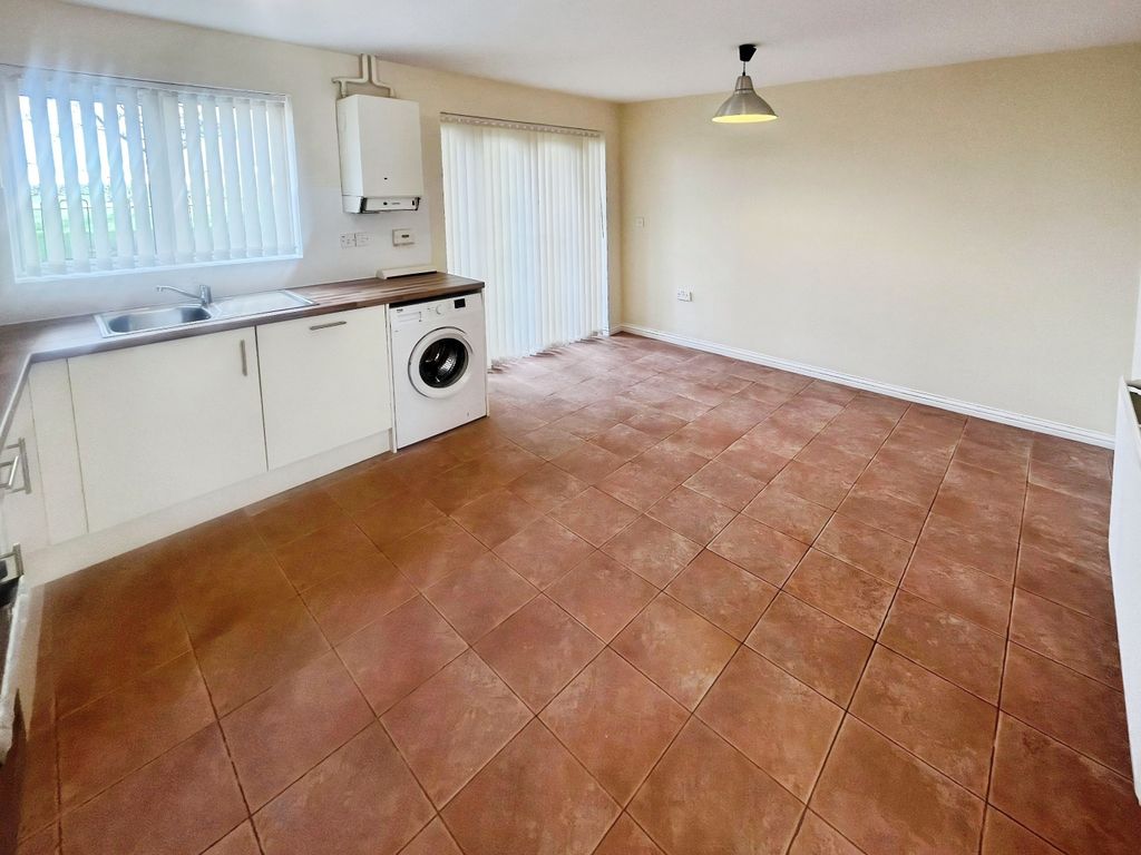 Additional image 3 of 4 bed terraced house to rentClement Drive, Peterborough PE2