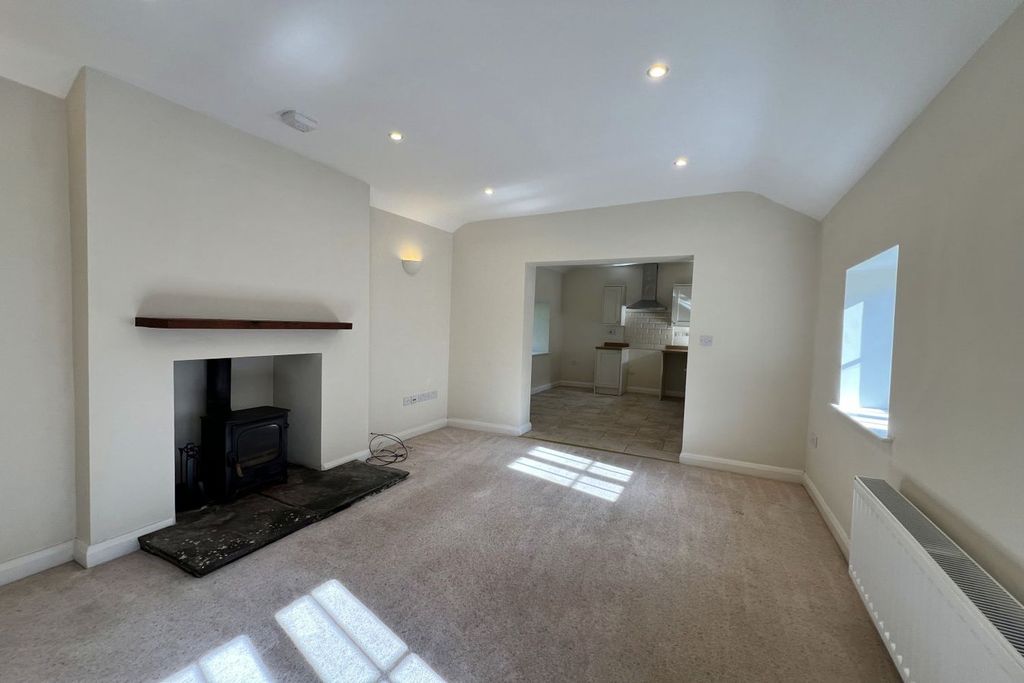 Additional image 3 of 2 bed detached bungalow to rentLlanover, Abergavenny NP7