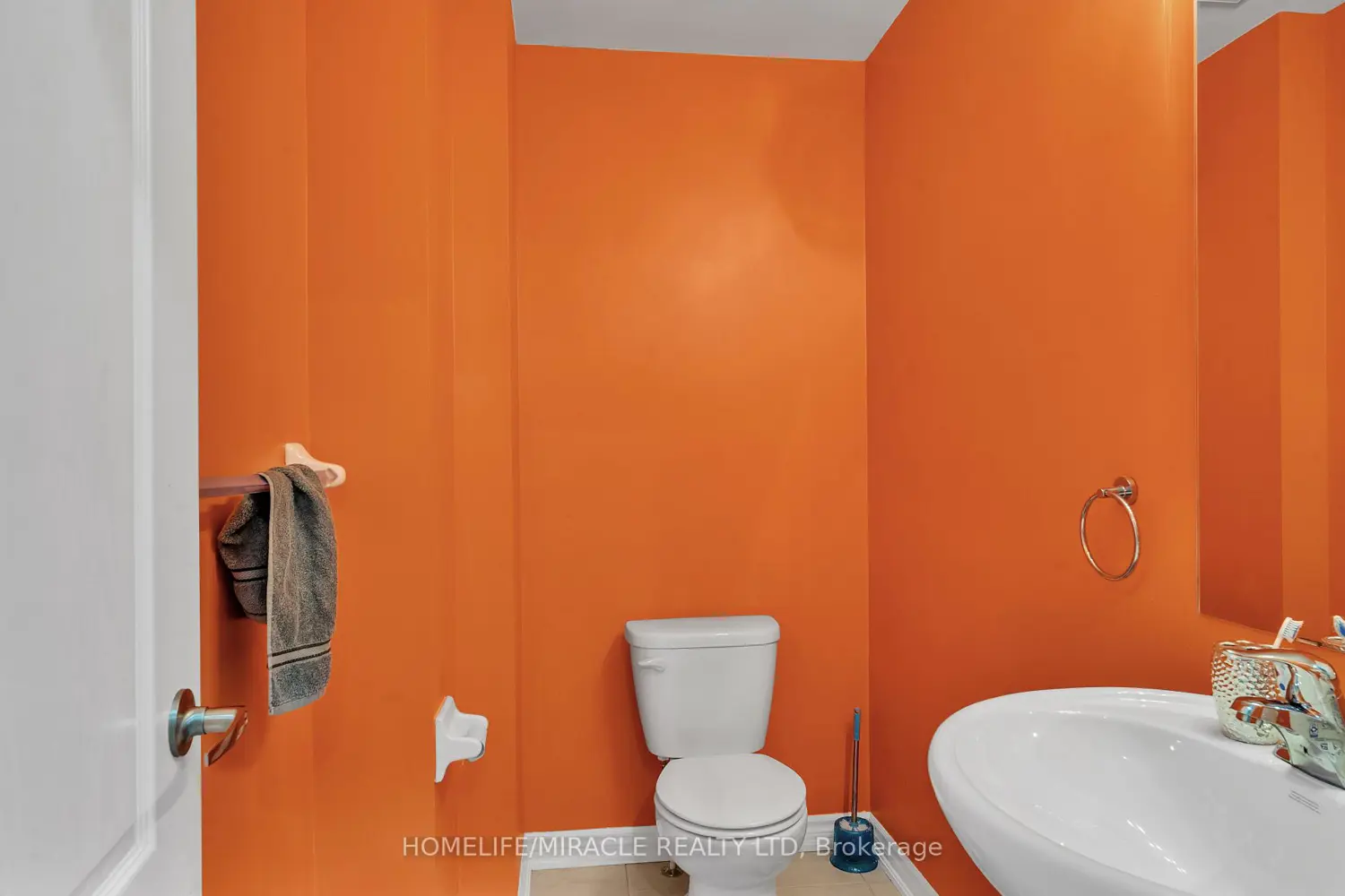 Additional image 16 of 13 Yately Street