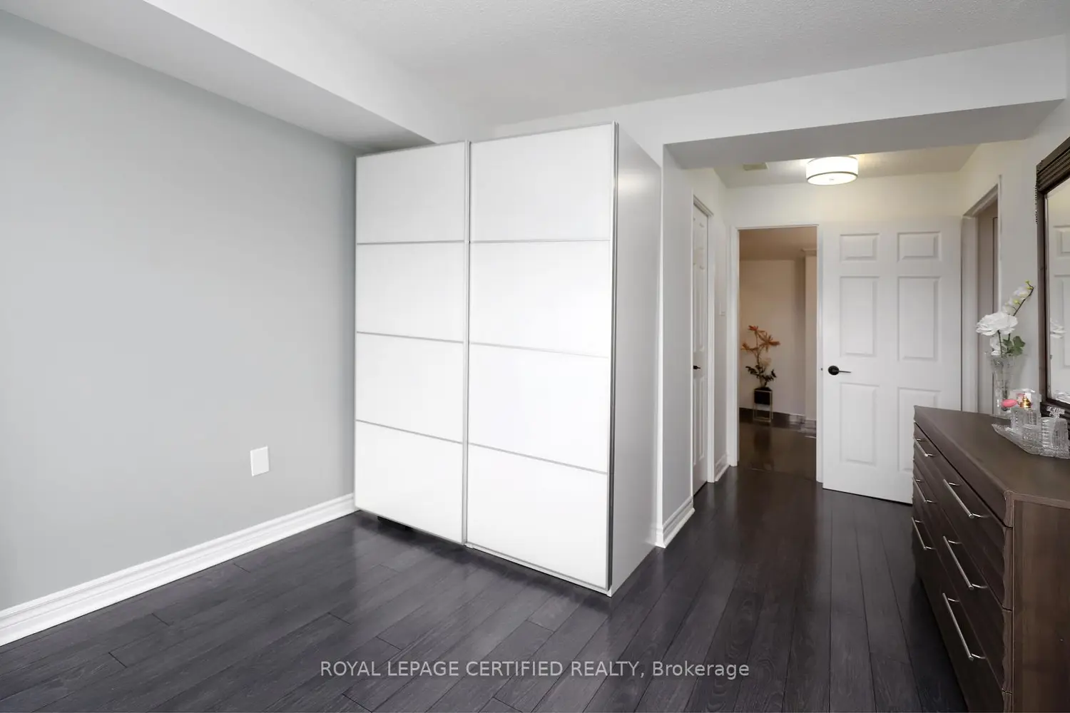 Additional image 8 of 700 Constellation Drive 1409