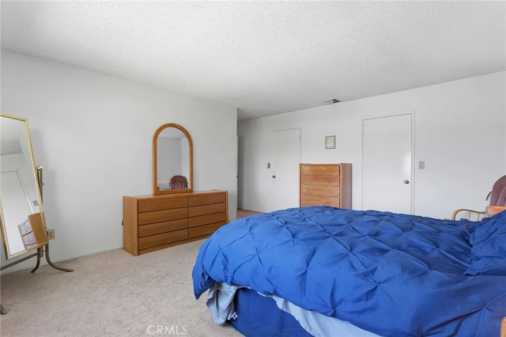 Additional image 18 of 22963 Collins Street, Woodland Hills, CA 91367