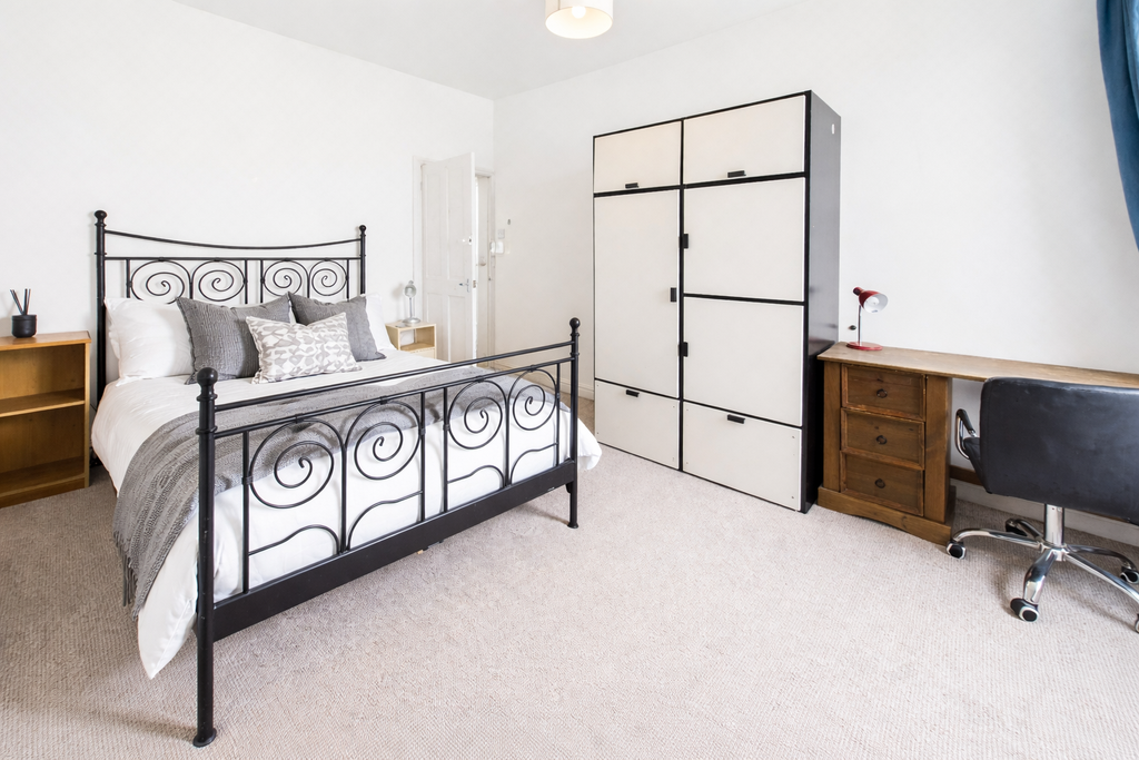 Additional image 19 of 5 bed shared accommodation to rentCheltenham Place, Mutley PL4