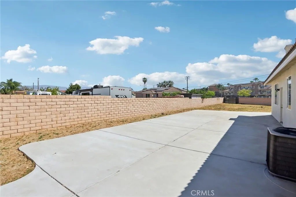 Additional image 22 of 548 Bloomington Avenue, Rialto, CA 92376