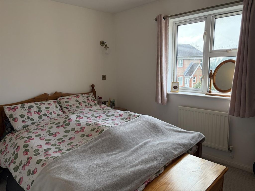 Additional image 6 of 2 bed terraced house to rentSt. Annes Crescent, Undy, Caldicot NP26