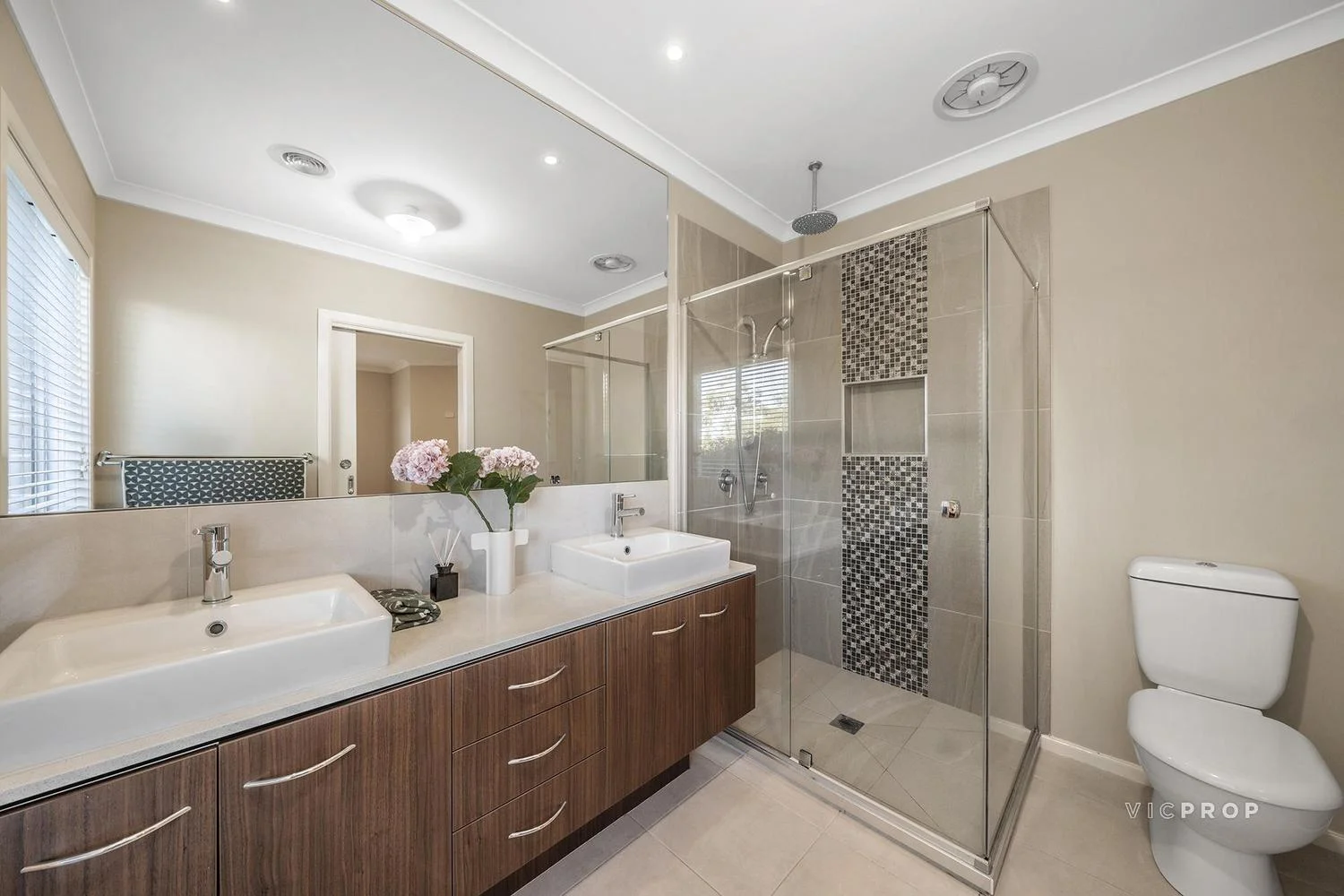 Additional image 3 of 224 Saltwater Promenade, Point Cook VIC 3030