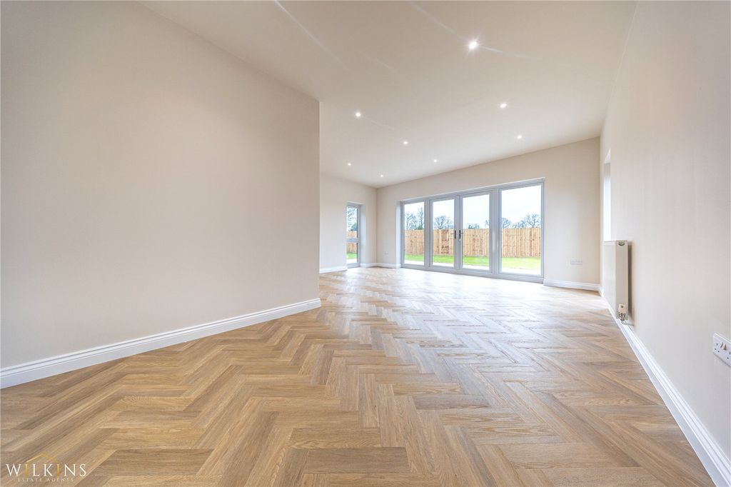 Additional image 19 of 6 bed detached house to rentPark Lane, Bonehill, Tamworth, Staffordshire B78