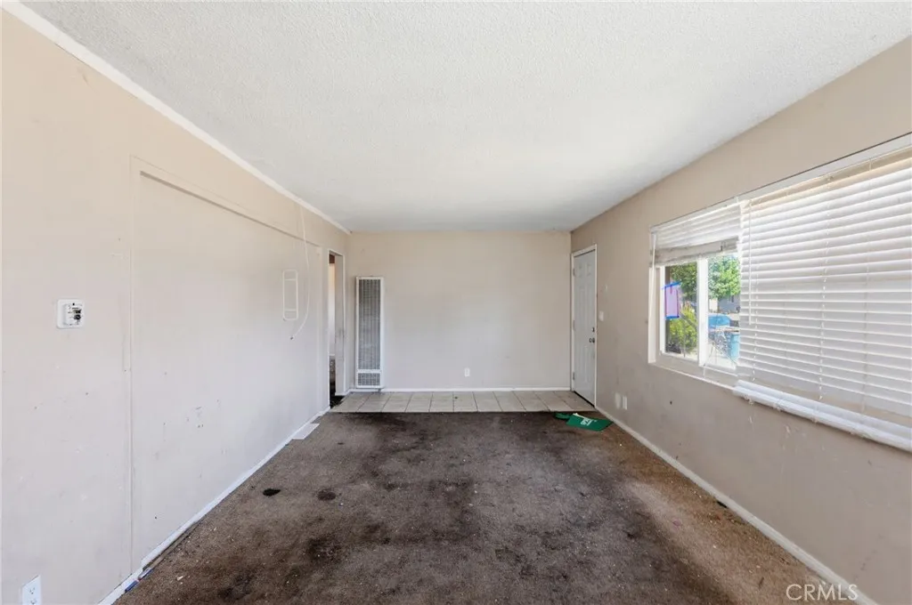 Additional image 8 of 913 Goldenrod St, Escondido, CA 92027
