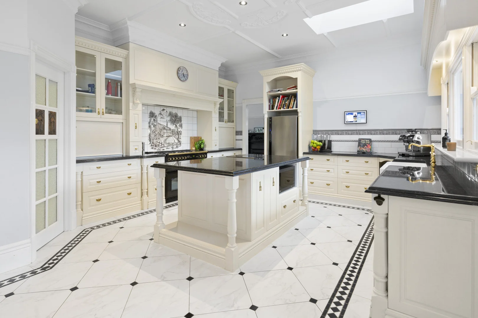 Additional image 5 of 13 Barriedale Grove, Frankston South VIC 3199