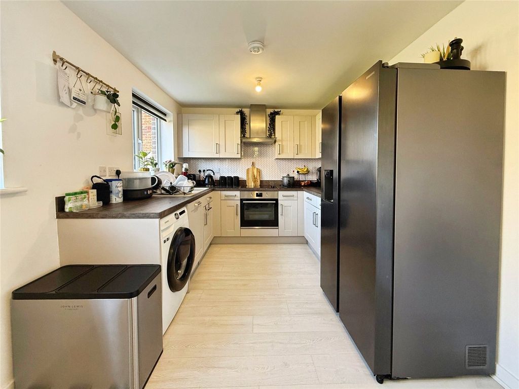 Additional image 5 of 4 bed detached house to rentAll Saints Road, Lincoln, Lincolnshire LN2