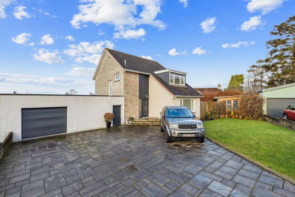 4 bed detached house to rentCorsie Avenue, Perth, Perthshire PH2