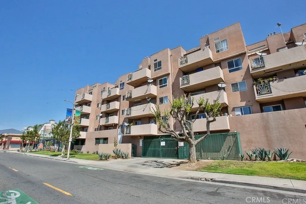 Additional image 3 of 450 E 4th Street Unit 423, Santa Ana, CA 92701