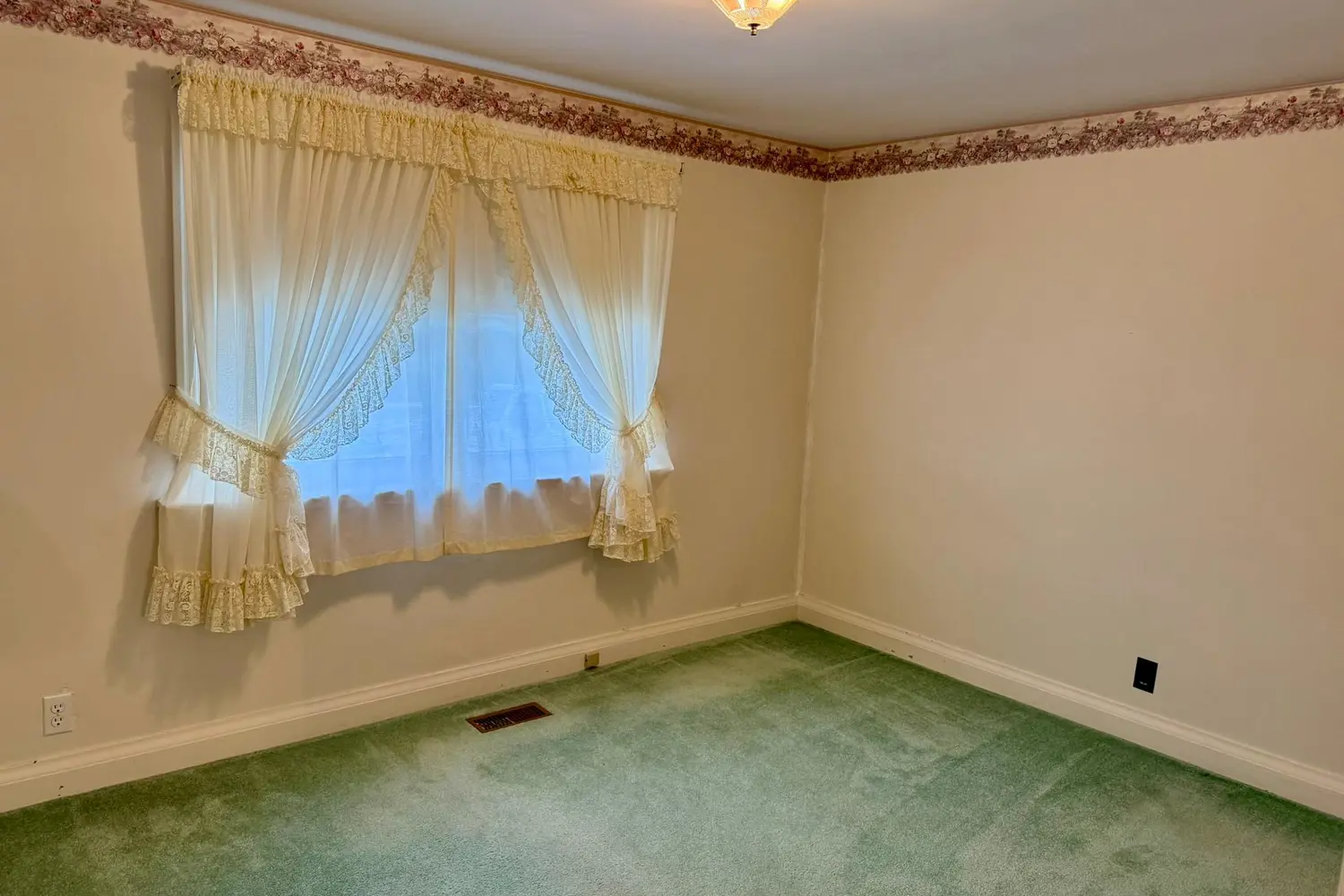 Additional image 9 of 121 Hinks Street