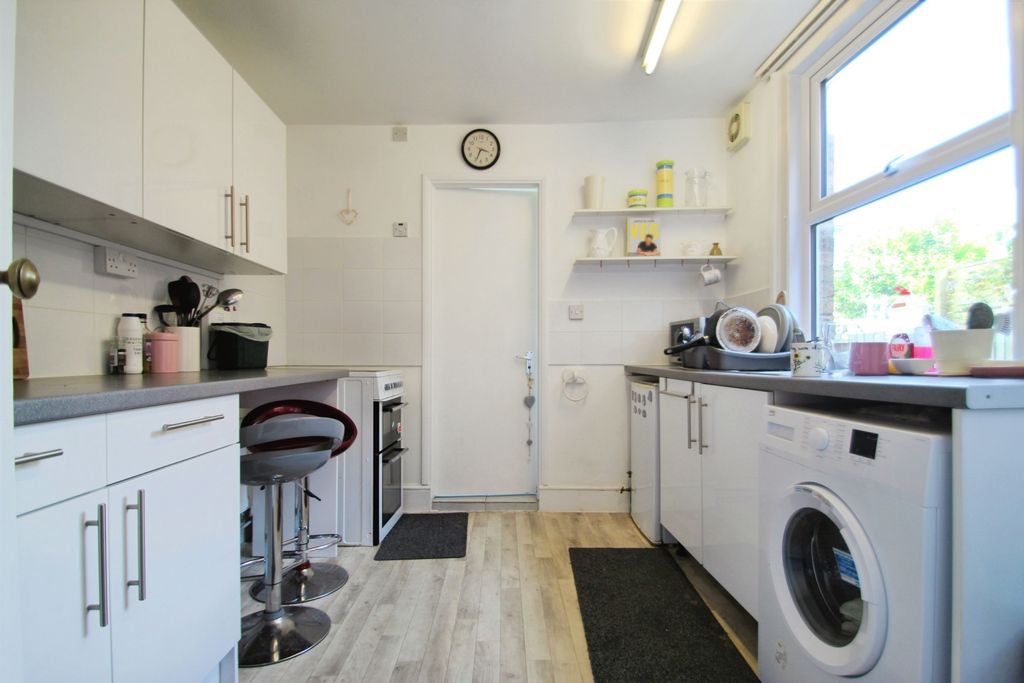 Additional image 5 of 1 bed flat to rentAlexandra Road, Oxford OX2