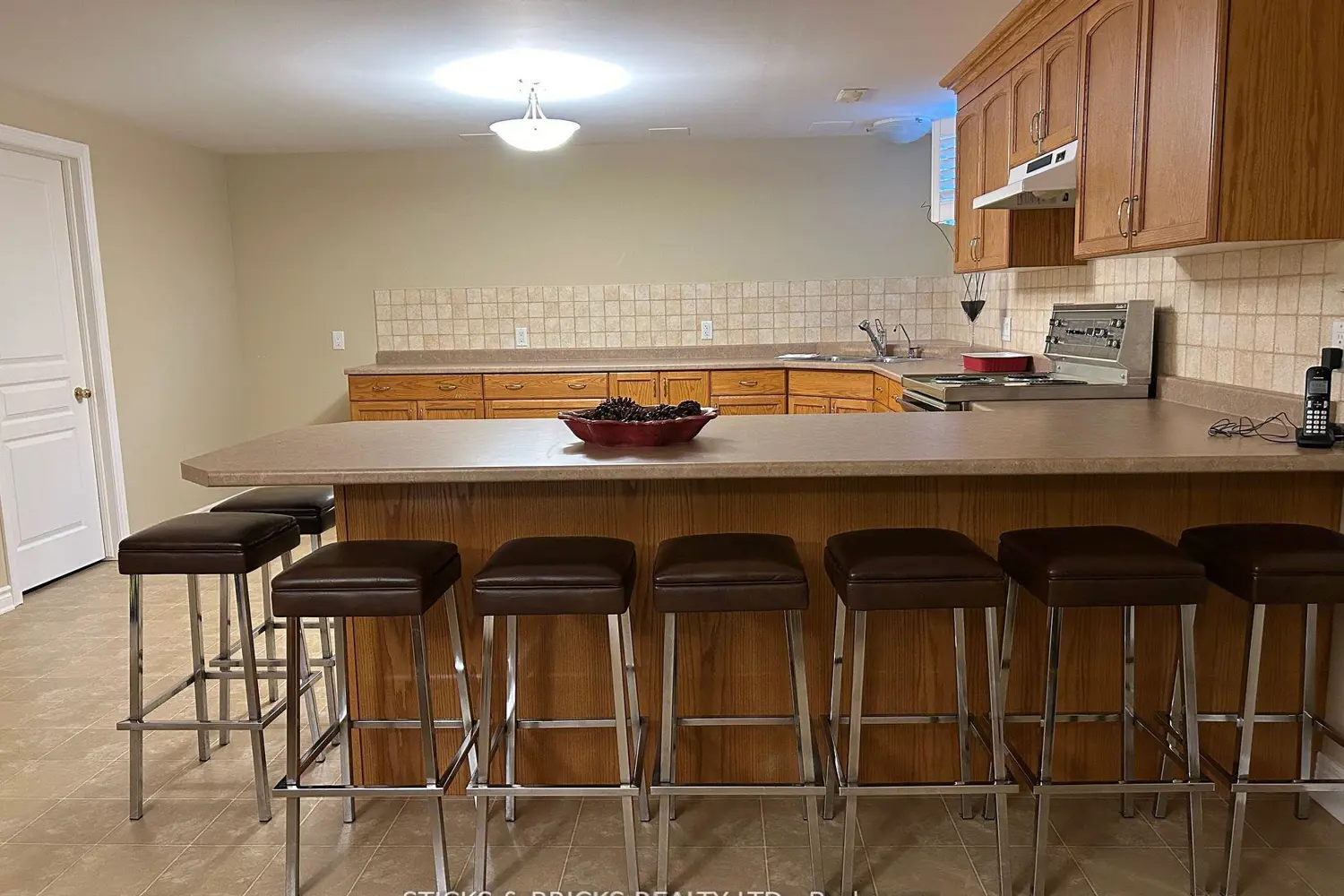 Additional image 17 of 3241 Montrose Road 12