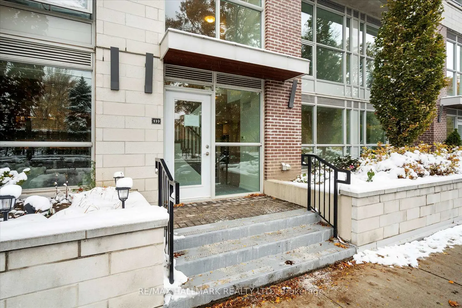 Additional image 2 of 1350 Kingston Road Th9