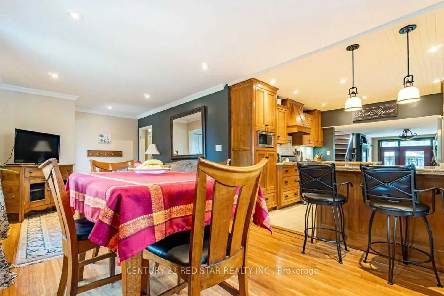 Additional image 8 of 550 Fourth Line