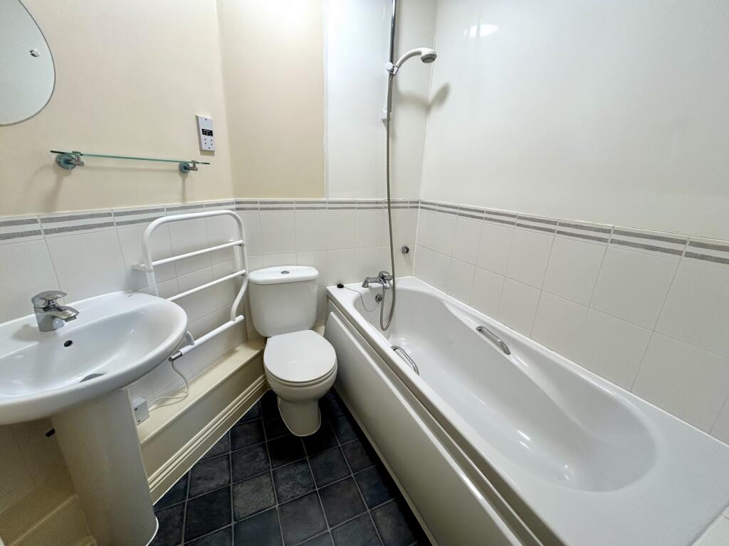 Additional image 8 of Shrewsbury Road, Yeovil, BA21