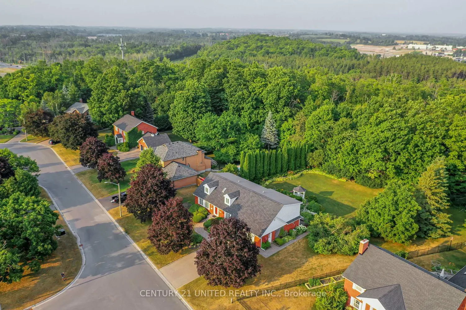 Additional image 20 of 1656 Champlain Drive