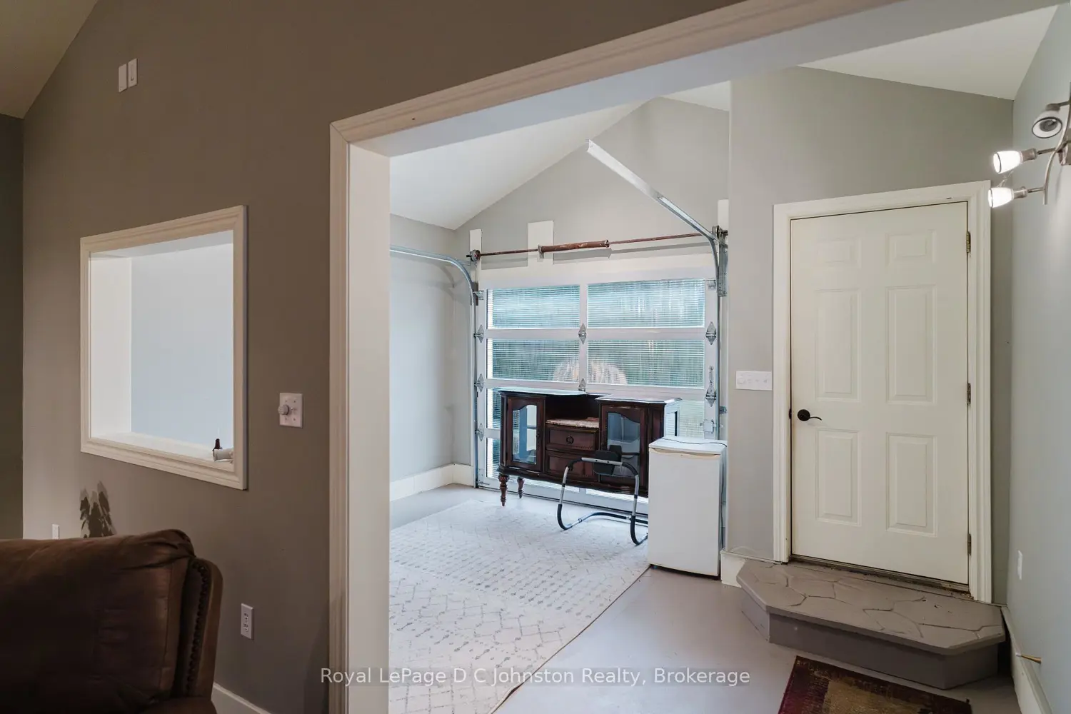 Additional image 12 of 496 Spence Street