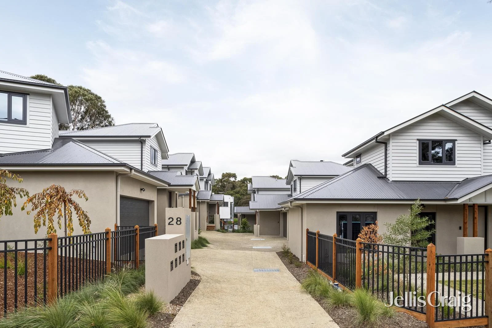 Additional image 2 of 6/26 Glenauburn Road, Lower Plenty VIC 3093